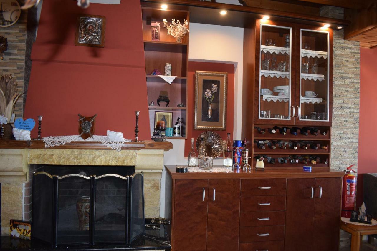 Villa Dimitris Constantinou Sourpi Esterno foto